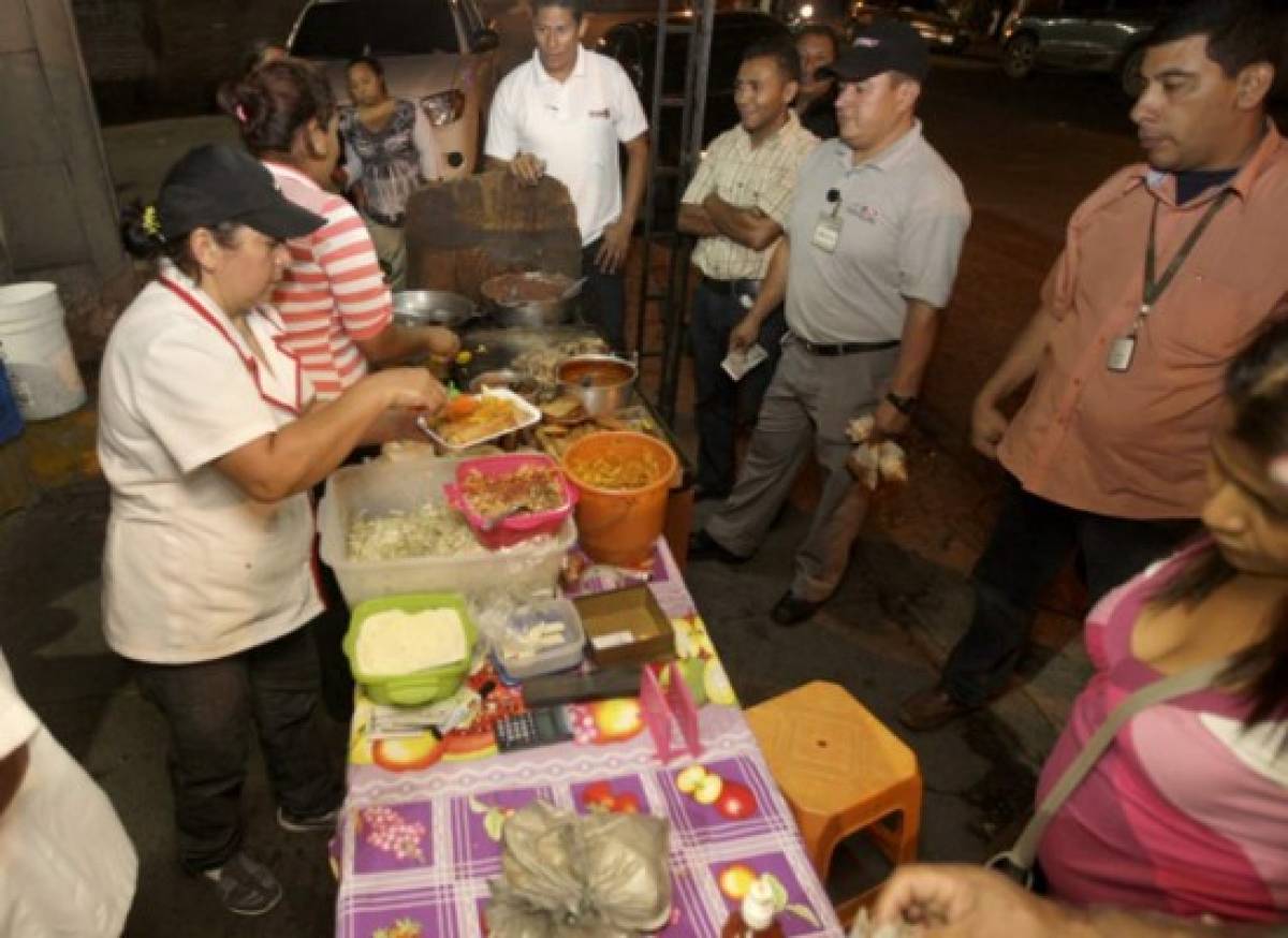 Baleadas con carne, sabor hondureño en un rinconcito capitalino