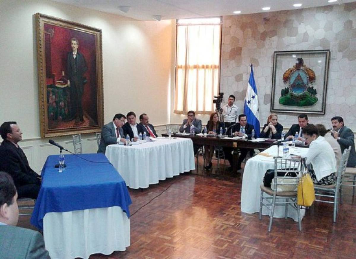 Honduras: Audiencia a candidatos a Inspectoría de Tribunales
