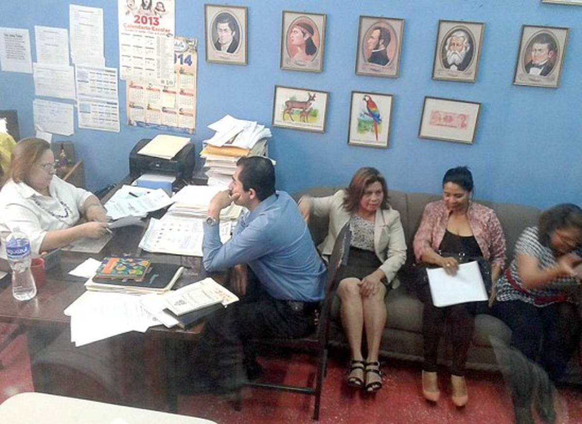 Honduras: Suspenden a directora del INTAE