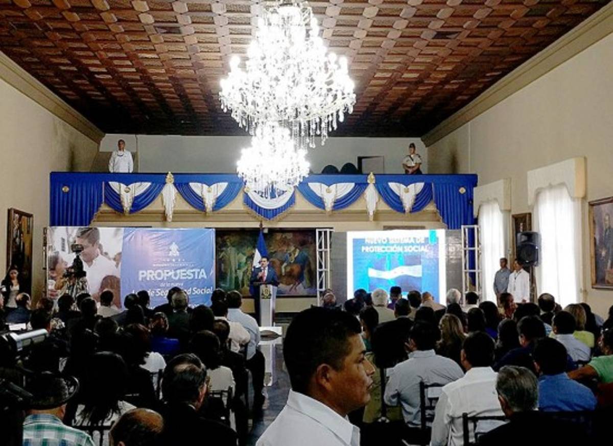 JOH presenta propuesta de Ley de Seguridad Social