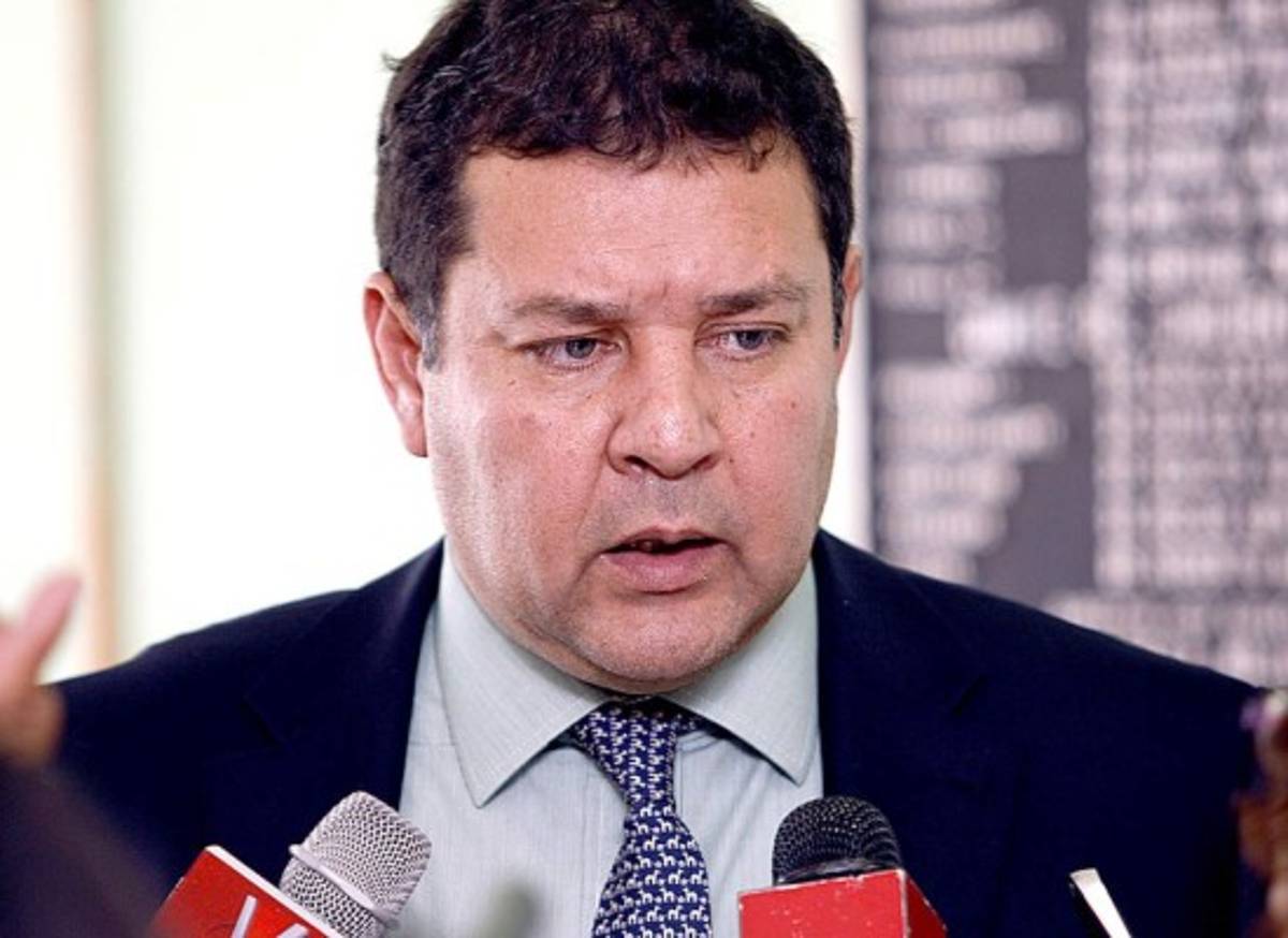 Ex viceministro de Salud se presenta ante la justicia hondureña