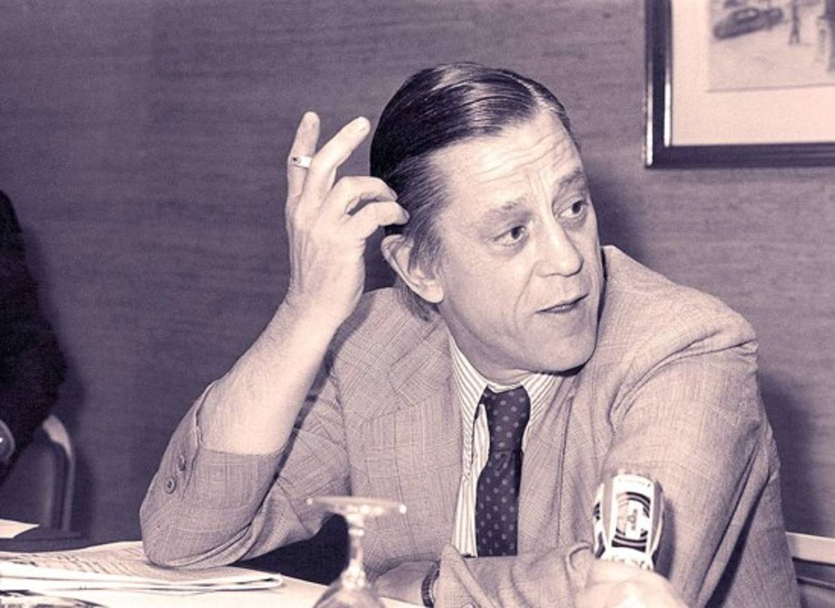 Murió exeditor del Washington Post Ben Bradlee que cobró fama por Watergate