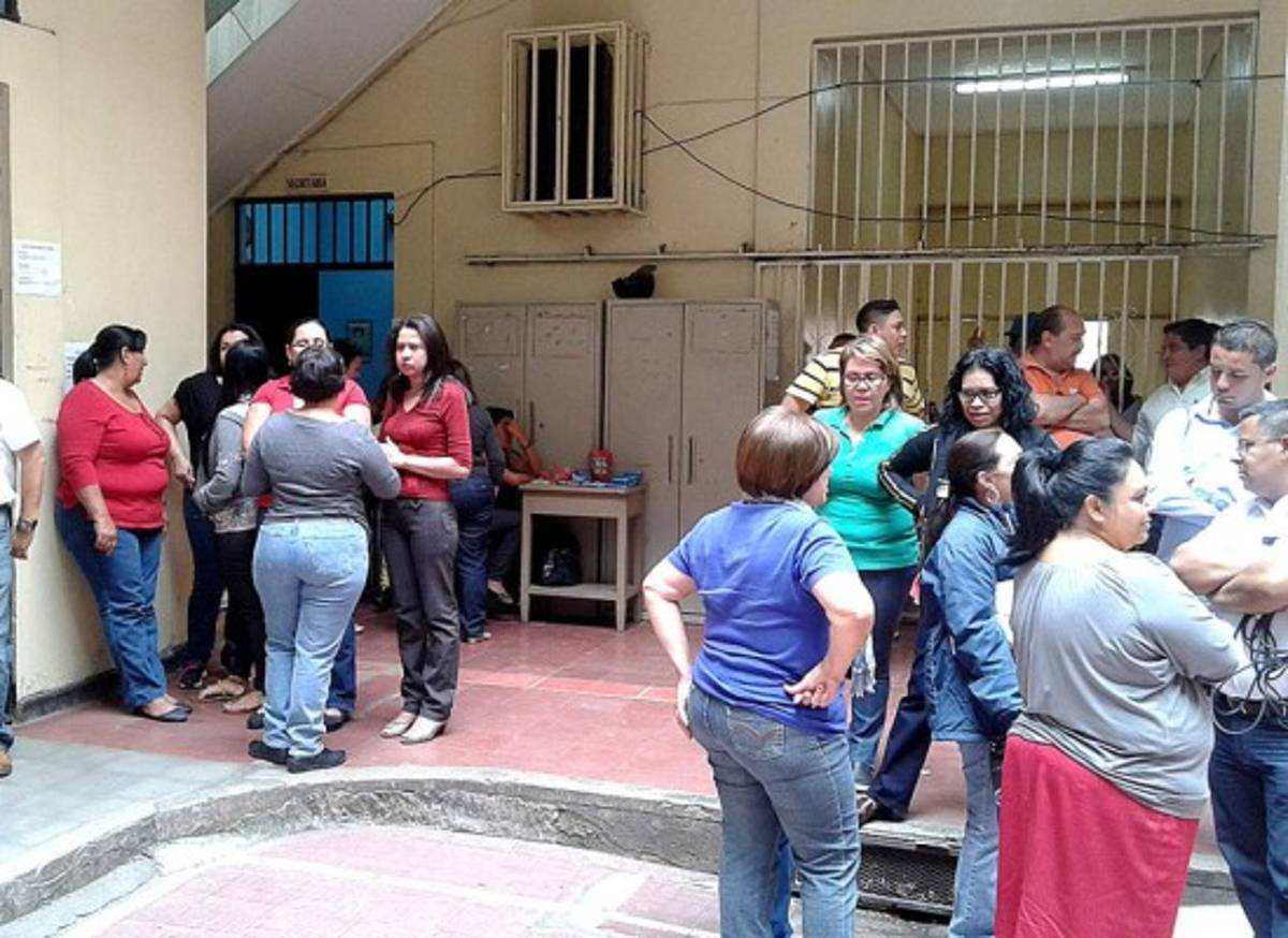 Honduras: Suspenden a directora del INTAE