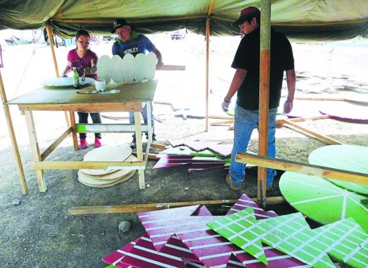 22 puntos estratégicos de la capital de Honduras se iluminan con motivo de la Navidad