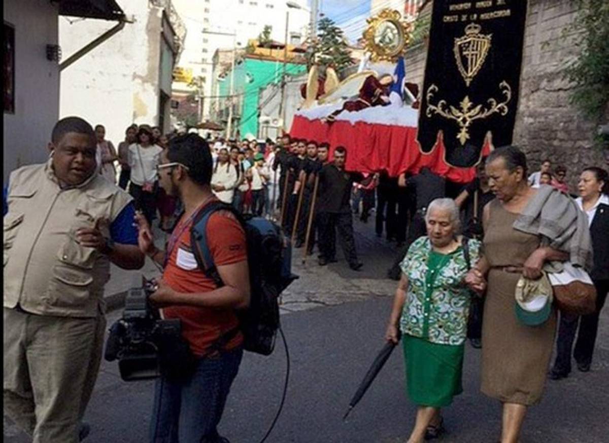 Procesión en honor a la patrona de Honduras
