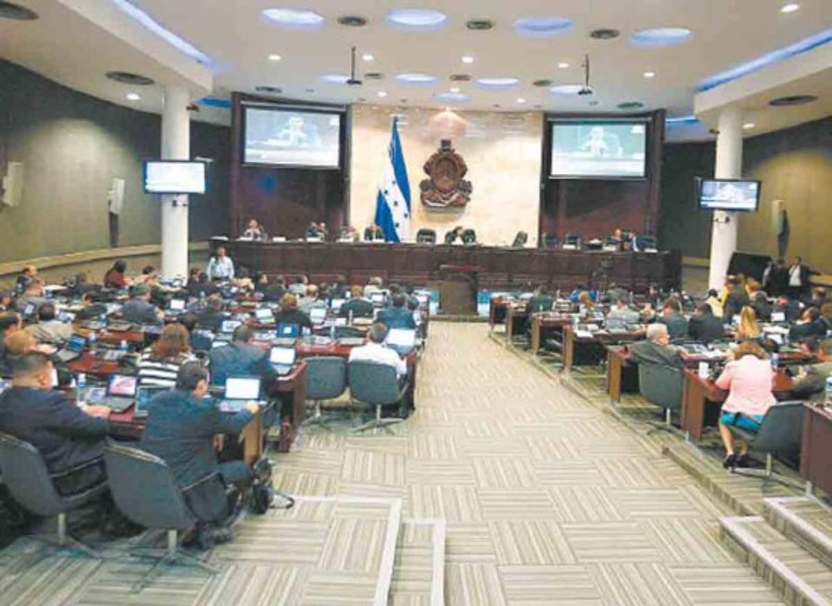 Honduras: Se debe endurecer penas contra el aborto, según diputados