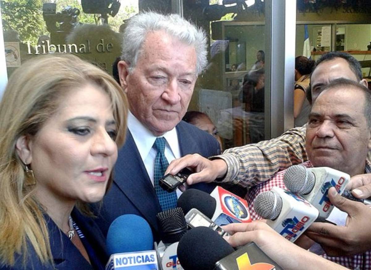 Honduras: David Romero se disculpa con Waldina
