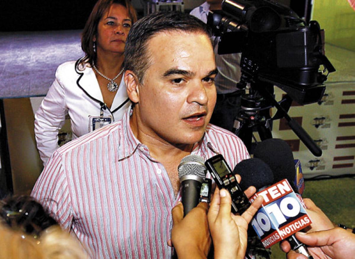 JOH votó a favor de defenestrar a 'Mel' Zelaya