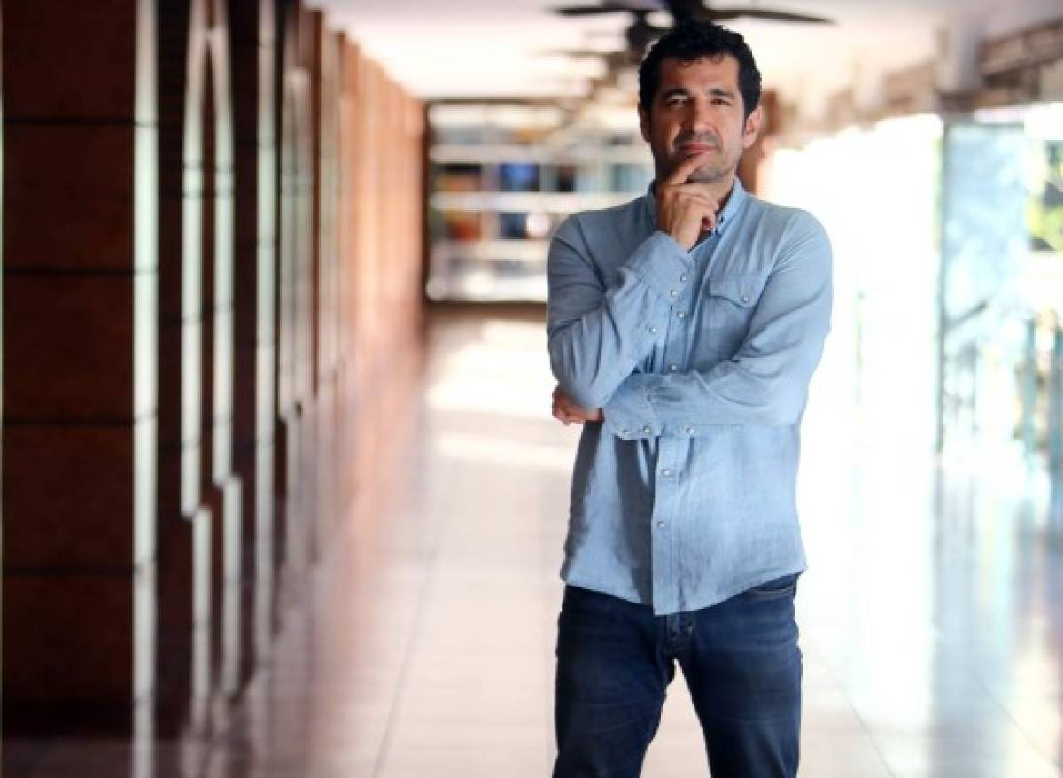 Orlando Valenzuela: 'me enamoré del personaje de Francisco Morazán'