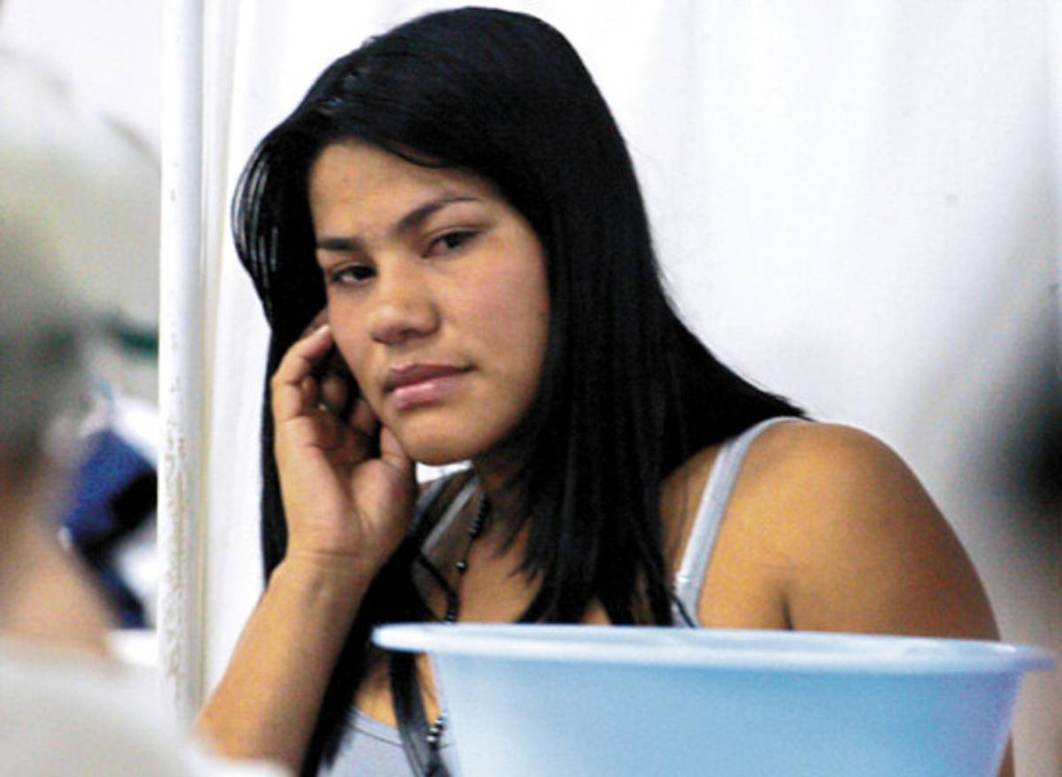 Detienen en Honduras a una colombiana con 40 cápsulas de heroína