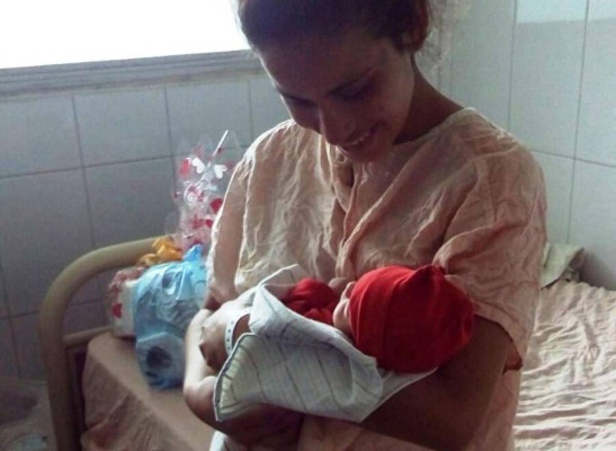 Honduras: Nacen hermosas trillizas en Materno Infantil    