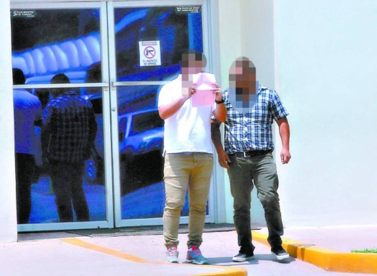 Policía Nacional no investiga robo de celulares tras denuncias de hondureños