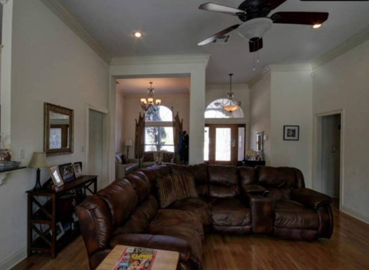 Lujosa casa de Mario Zelaya en Estados Unidos