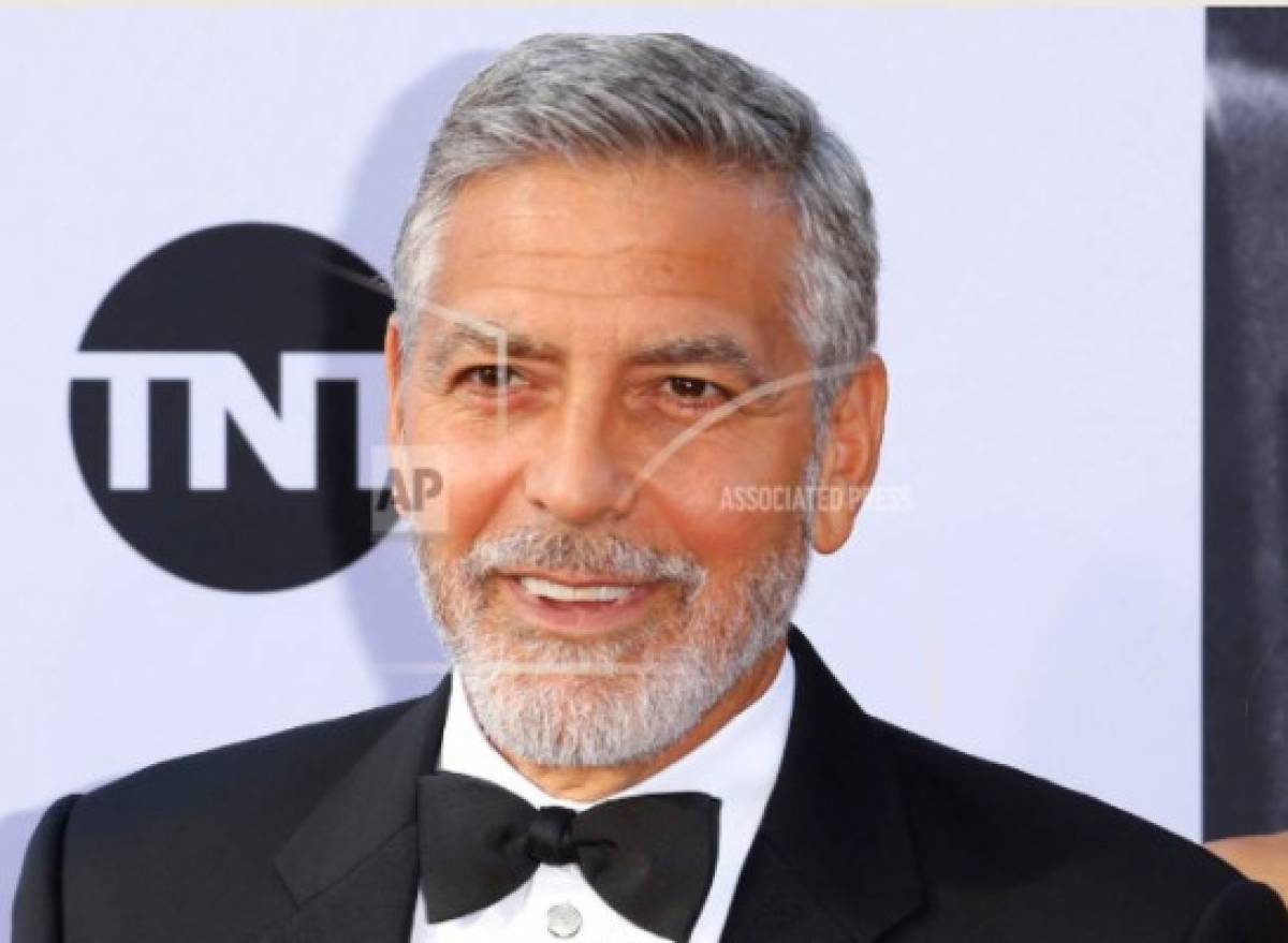 Conductor que atropelló a George Clooney rompe el silencio