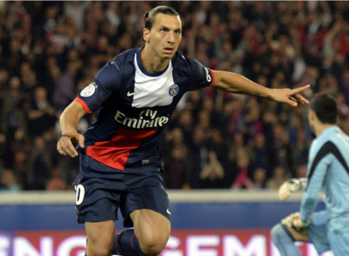 Ibrahimovic extiende su contrato con el PSG hasta 2016