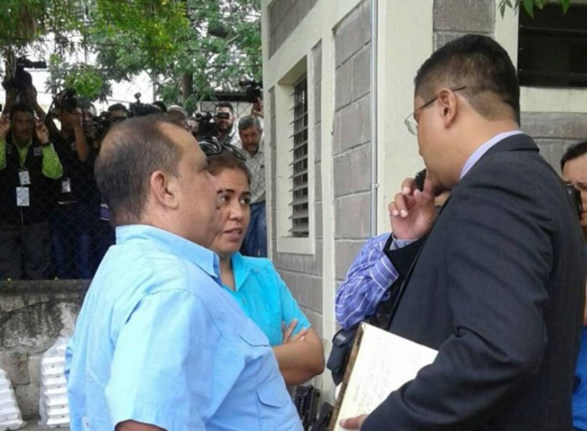 Declaran culpable por seis delitos de difamación e injuria a David Romero