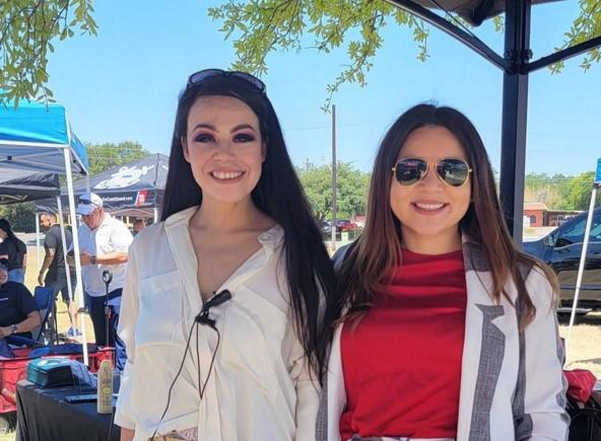 También ha sido de gran apoyo a la organización Hondureños en San Antonio, Texas, en donde ha impartido asesorías sobre procesos migratorios.