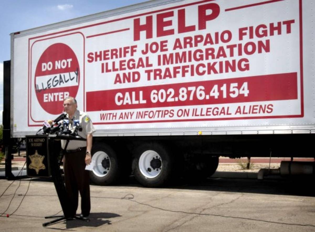 Trump busca reclutar policías locales para reforzar deportaciones
