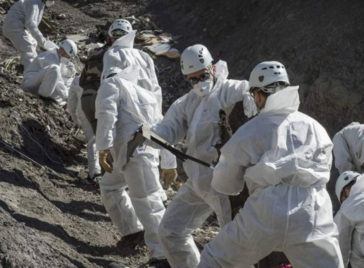 El copiloto de Germanwings aceleró adrede el descenso del avión