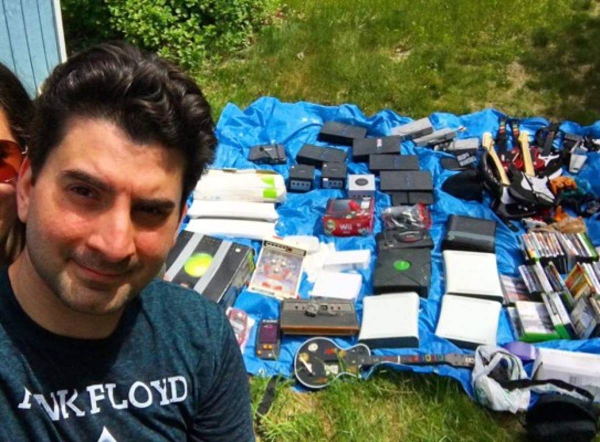 Periodistas es atacado en Twitter tras escribir jocosos mensajes por atentado en Mánchester