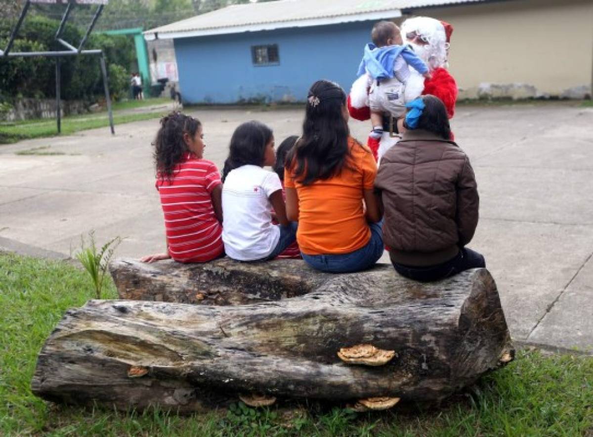 Honduras: Hicimos felices a niñas que carecen de la protección de sus familiares