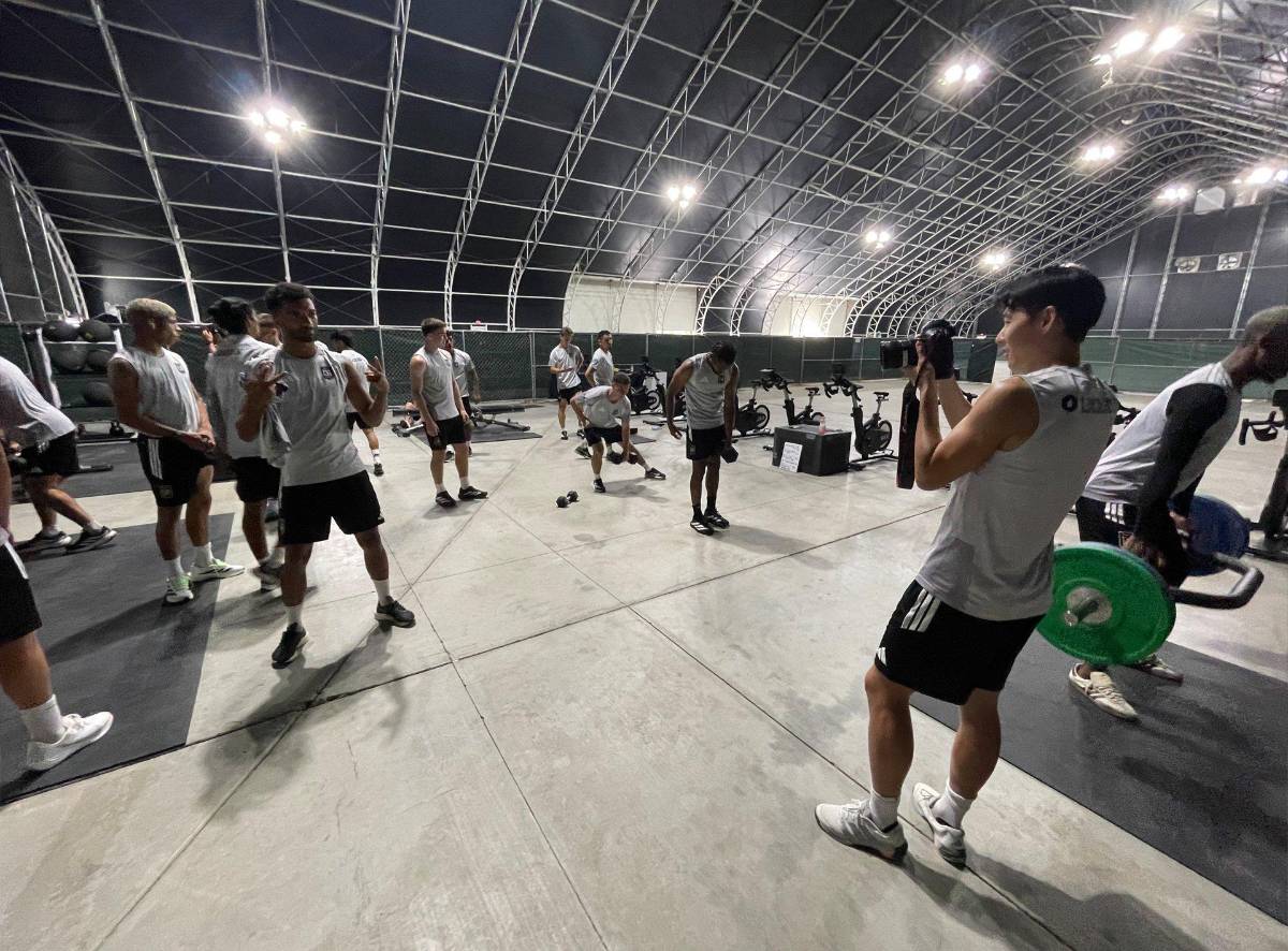 ¿Viene Son? Llegada de Los Ángeles para partido ante Real España ¡Traen chefs y seguridad!