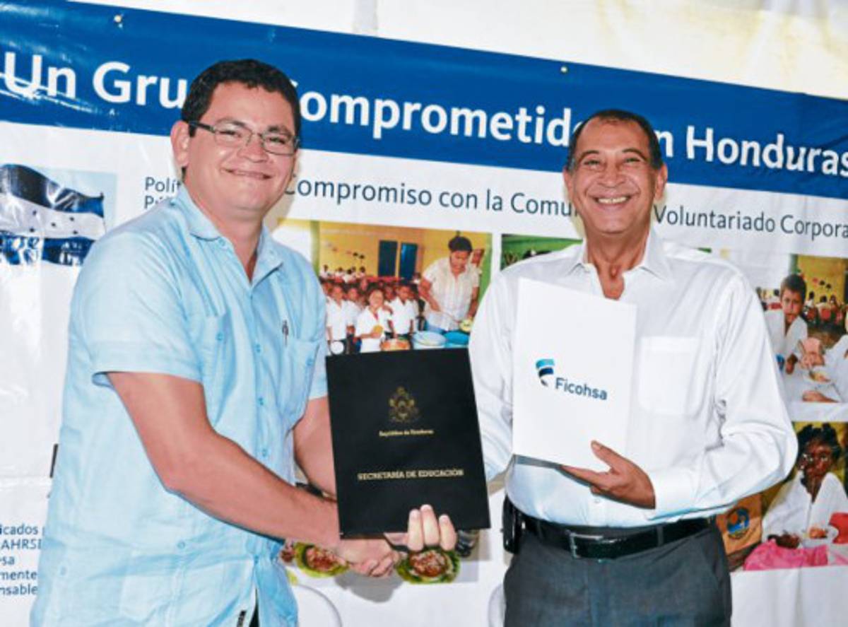 Fundación Ficohsa suscribe importante convenio con la Secretaría de Educación