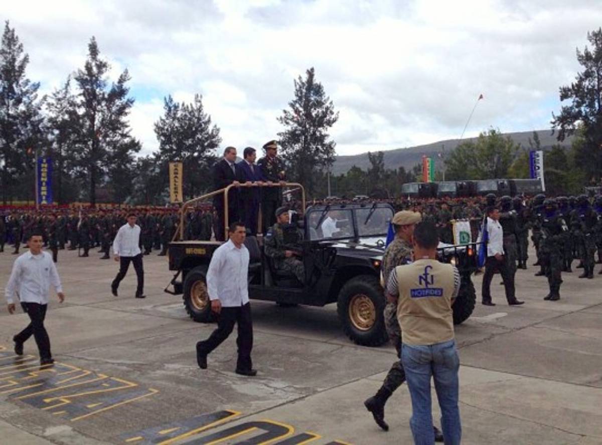Honduras: Oficializan retiro de Julián Pacheco