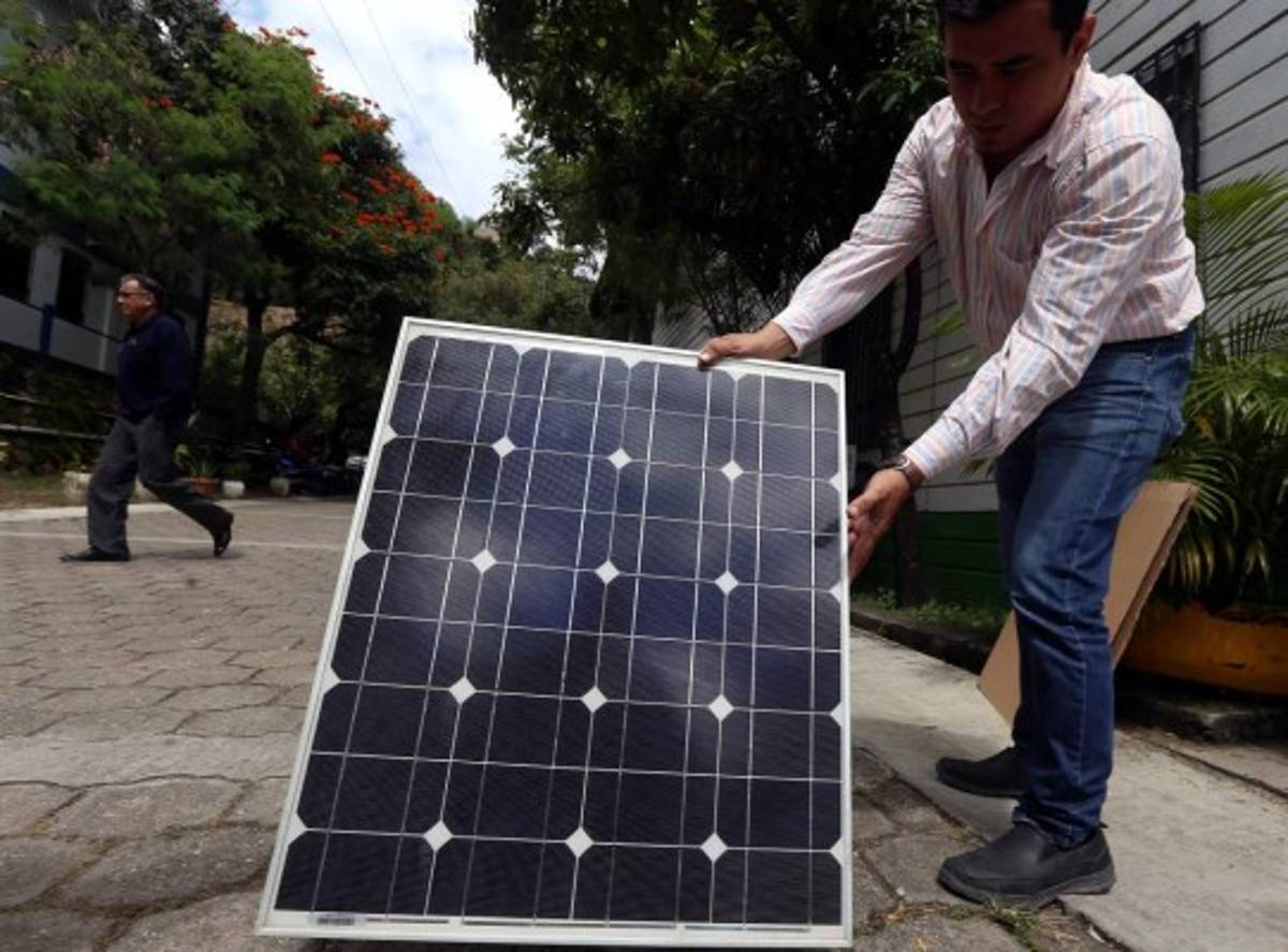 La capital se encamina al empleo de energía limpia