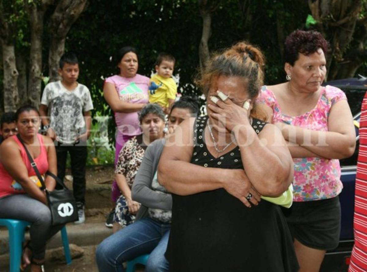 Honduras: Regresan del entierro de la abuela y mueren soterrados por las lluvias