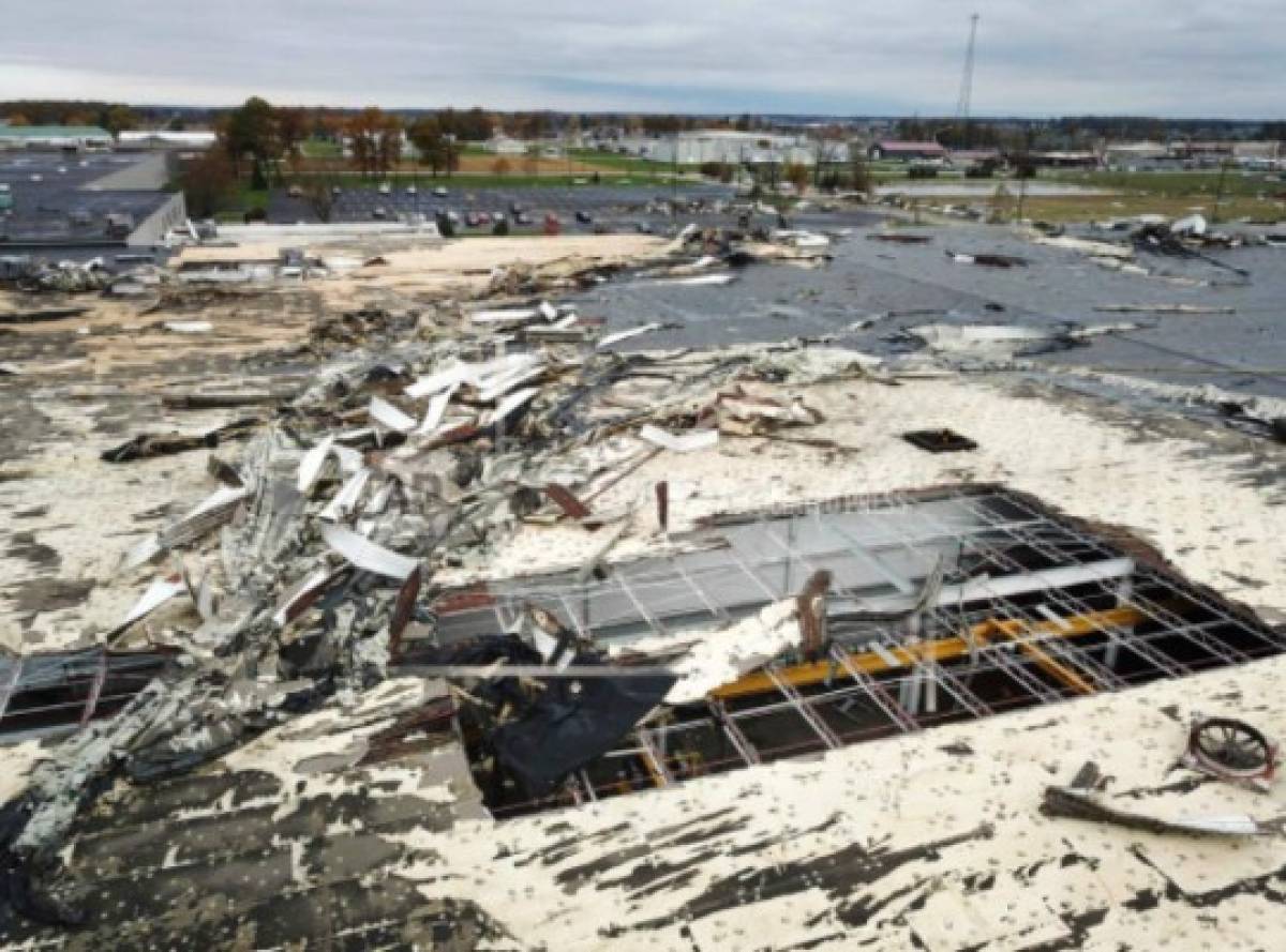 EEUU: Fuertes tormentas provocan tornados y dañan casas