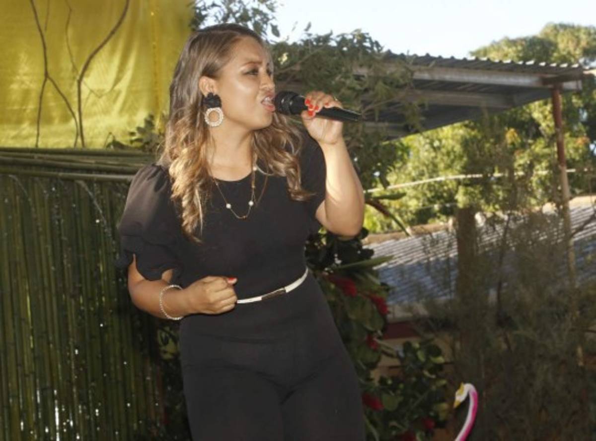 ALMA ESCOTO SE CONVIRTIó EN LA REINA TURISAB 2020