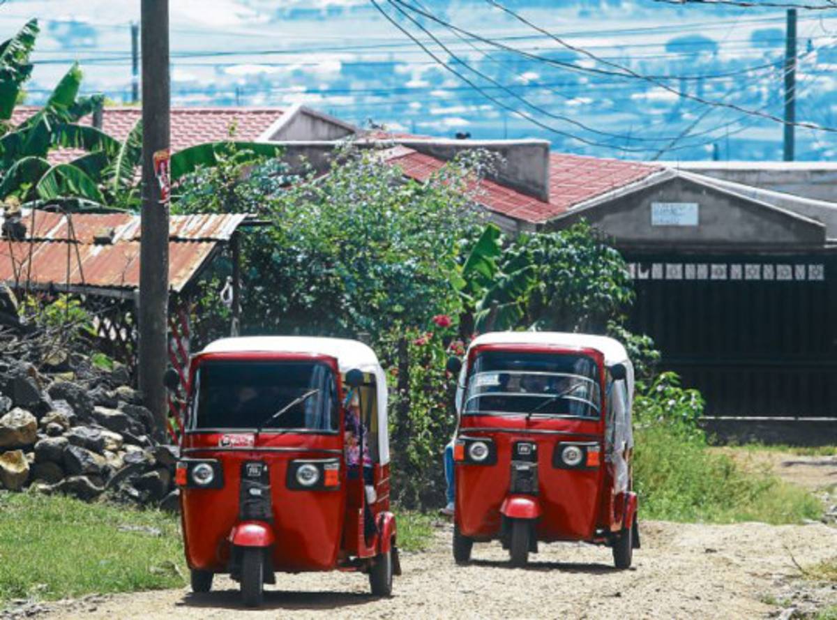 Mototaxis, alternativa de transporte en la periferia de Comayagüela