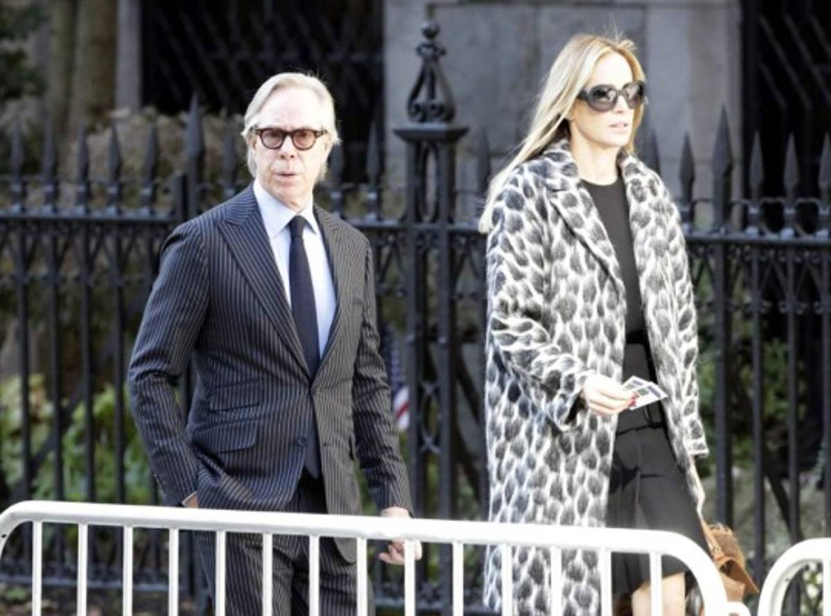 Luminarias despiden al caballero del diseño mundial