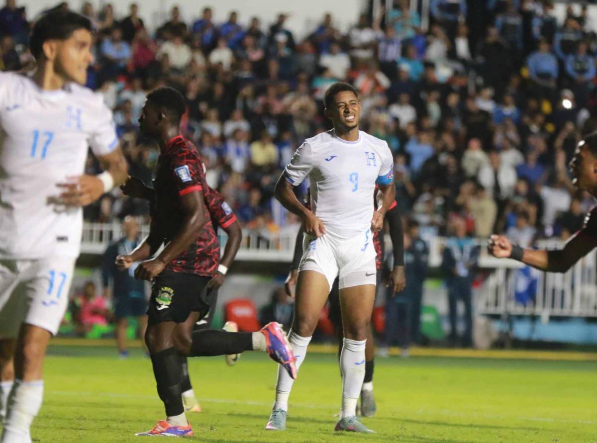 Villano en Honduras, político sorprende, plática secreta y chica es la sensación en el Nacional