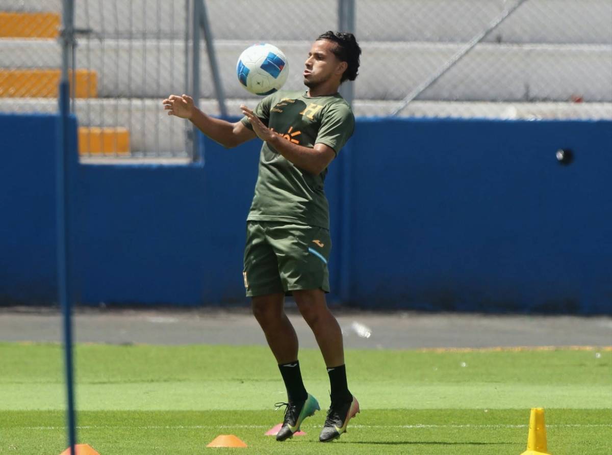 Dereck sorprende, Edwin sigue por aparte y personal de limpieza en el Nacional