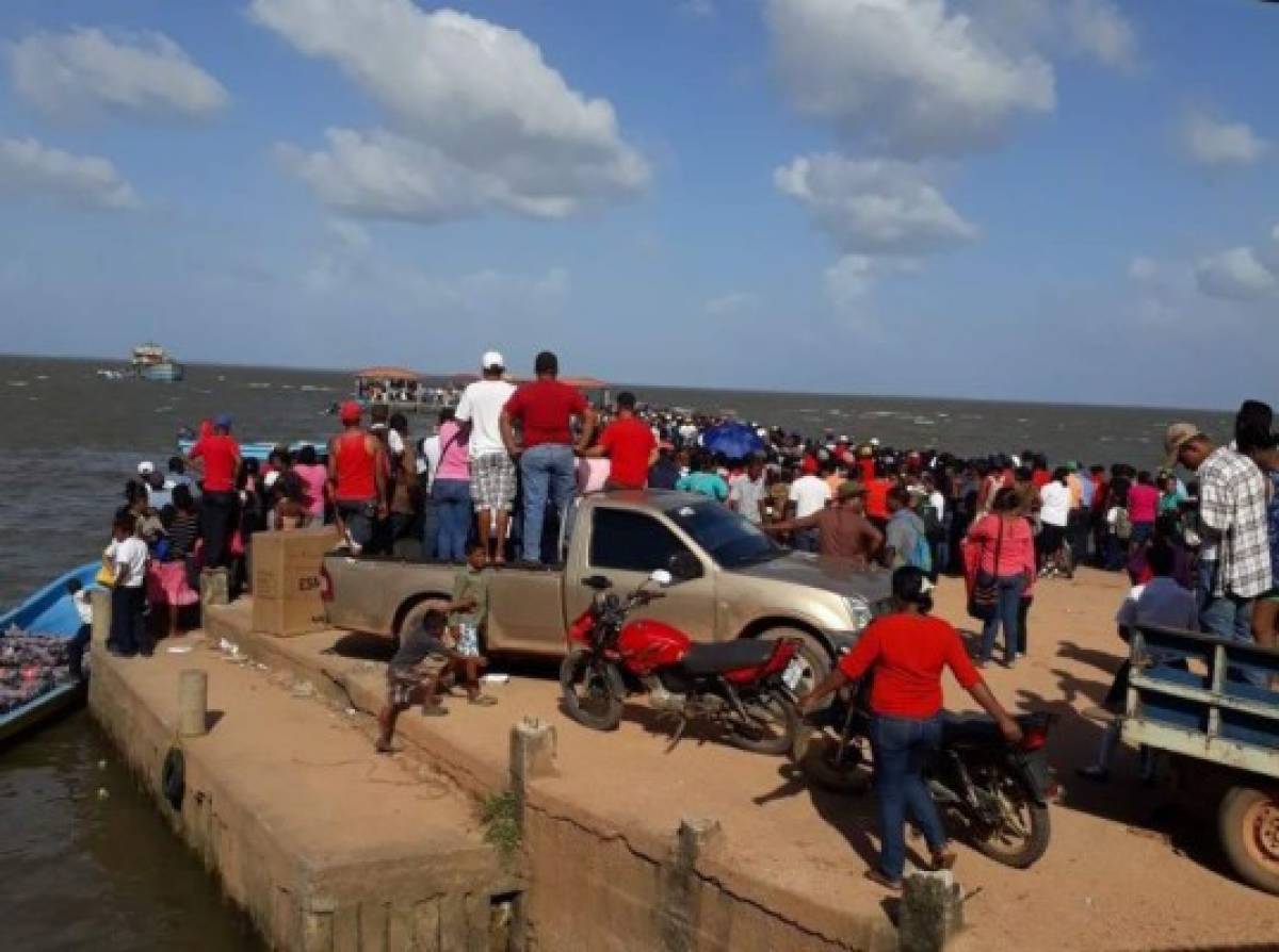 Un profesor y su familia mueren tras naufragio de lancha en La Mosquitia