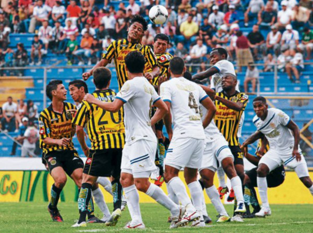 Solo espera a su rival..., dice Danilo Tosello