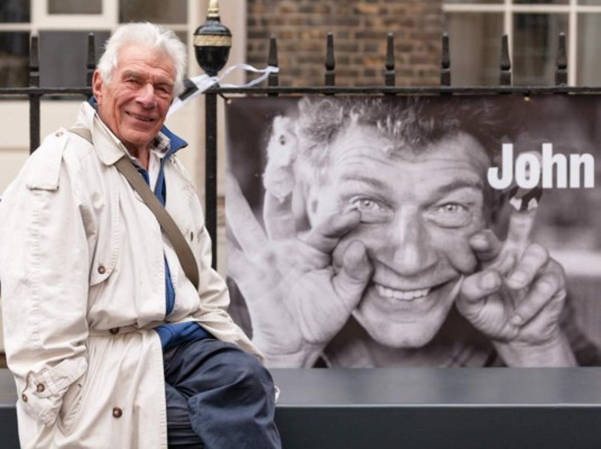 En silencio la pluma de John Berger, el escritor ha muerto
