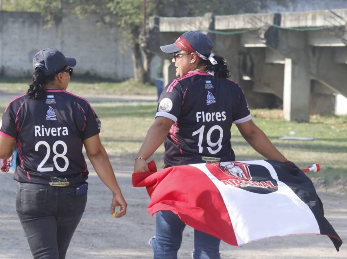 Bellezas, ambientazo en Siguatepeque y el look de Raphinha en la final de Ascenso Bellezas, ambientazo en Siguatepeque y el look de Raphinha en la final de Ascenso