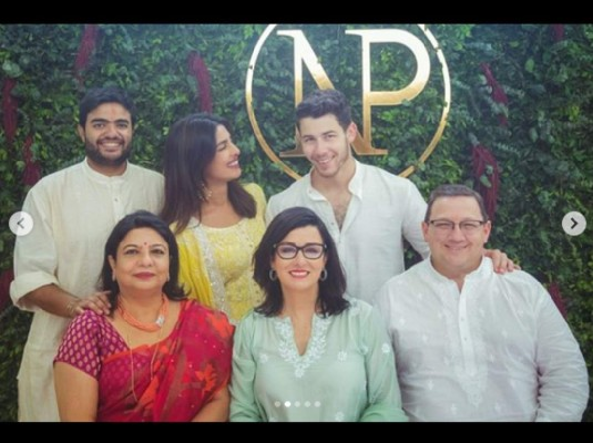 FOTOS: Así fue la fiesta de compromiso de Nick Jonas y Priyanka Chopra