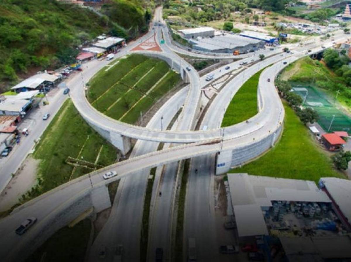 Paso a desnivel Juan Manuel Gálvez, Tegucigalpa.