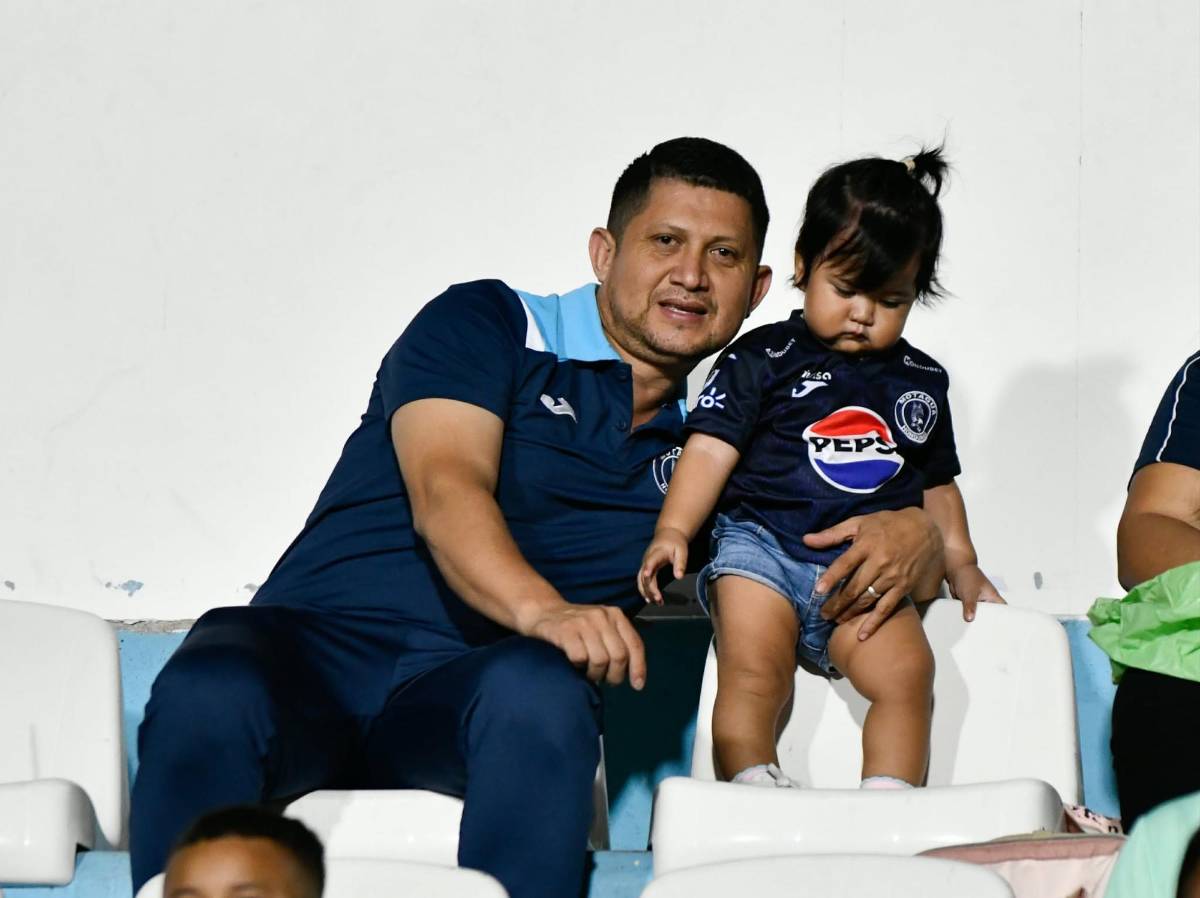 Jeque árabe se robó el show y sorprendente invasión tica previo al Motagua vs Cartaginés