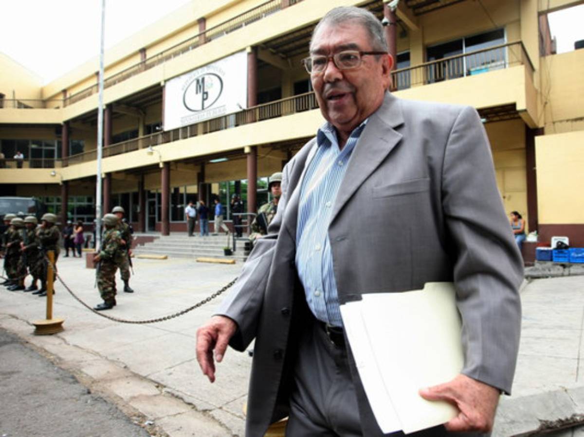 Pruebas de confianza son ilegales porque violan la Constitución