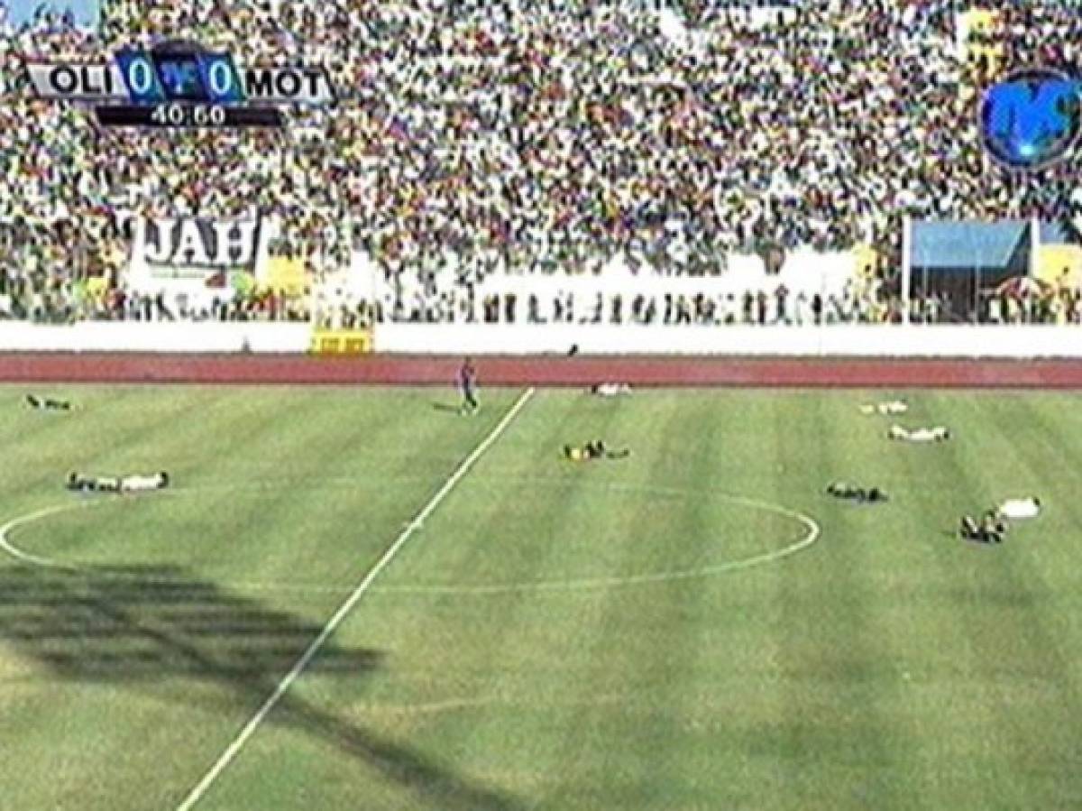 VIDEO: Ataque de abejas en el Olimpia-Motagua