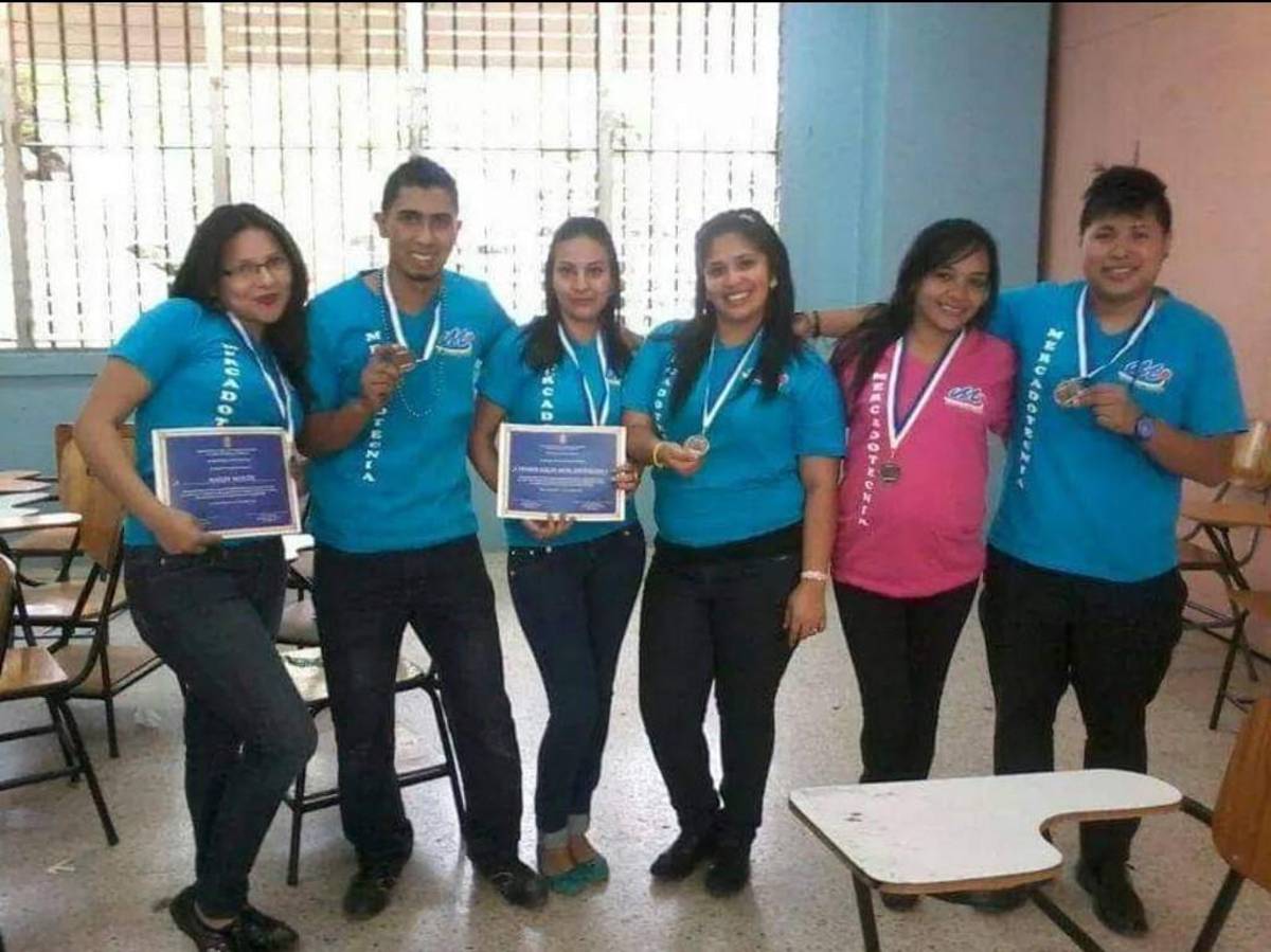 La joven estudió Mercadotecnia en la Universidad Nacional Autónoma antes de mudarse a Estados Unidos.