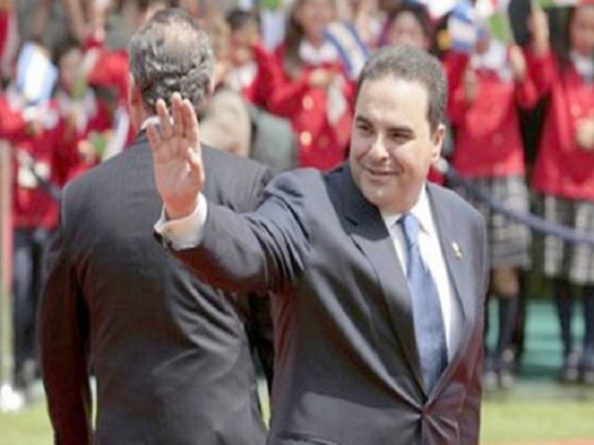 Expresidente Tony Saca competirá en elecciones de 2014