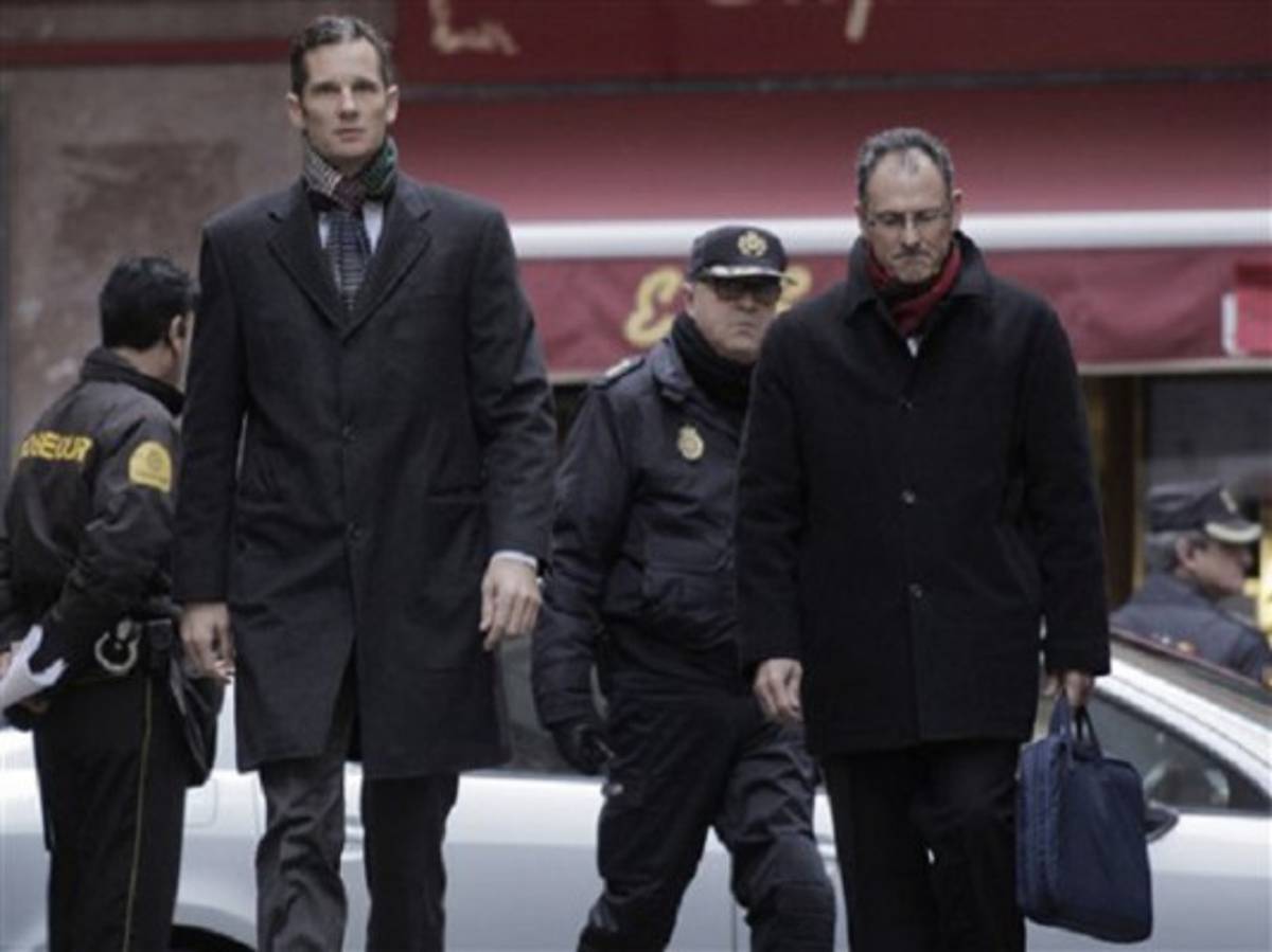 Yerno del rey de España comparece ante tribunal