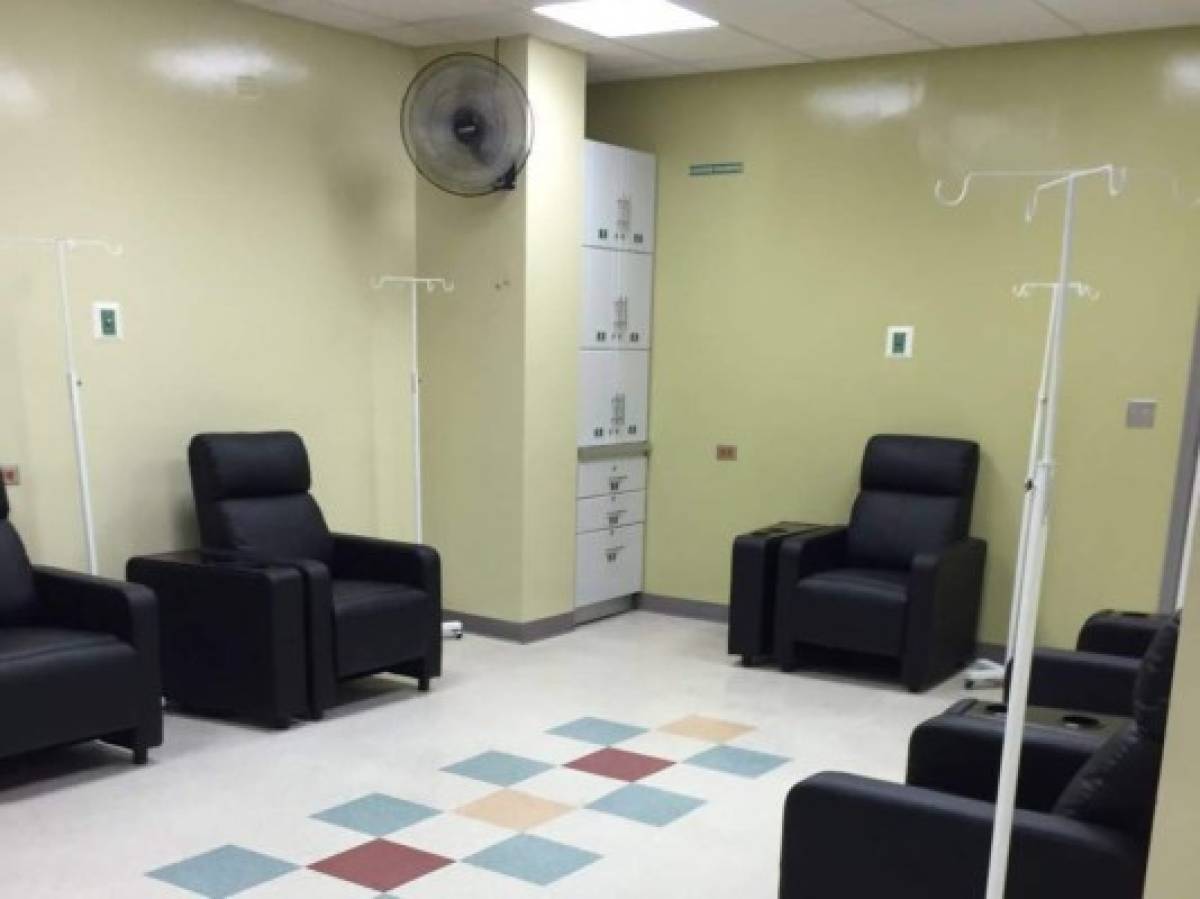 Inauguran sala remodelada de Oncología de Adultos en el Hospital Escuela