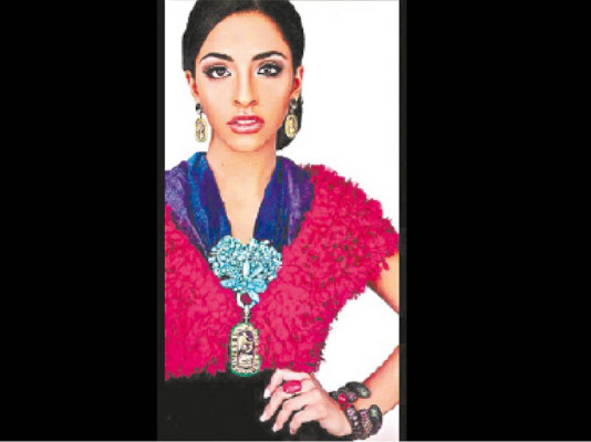 Lo mejor de la moda en Credomatic Fashion Week Honduras 2013